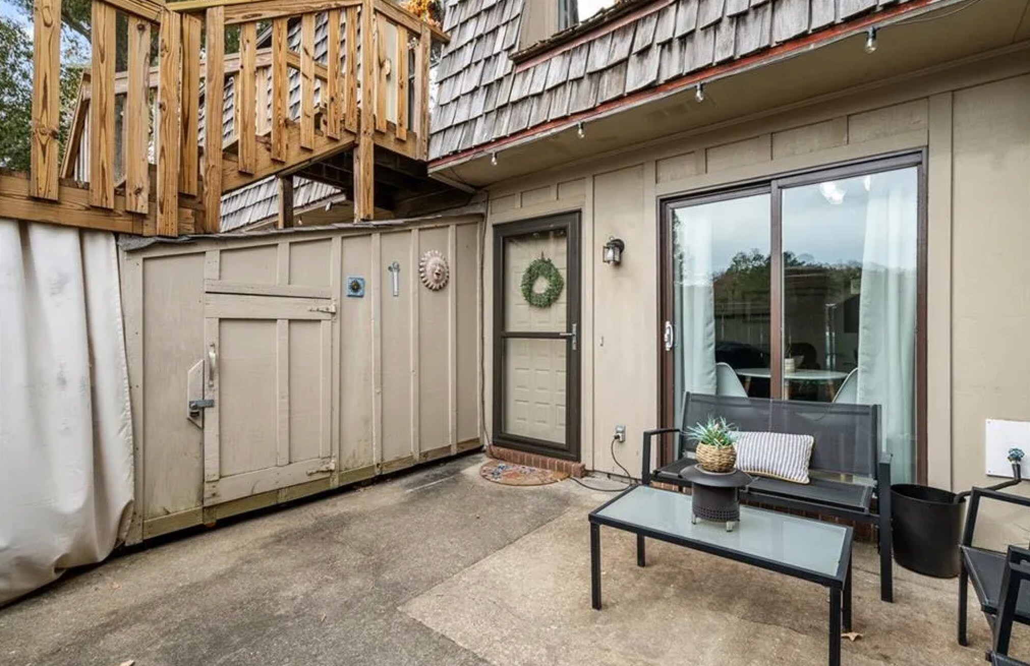 Building Photo - 1156 Ocean Pebbles Way