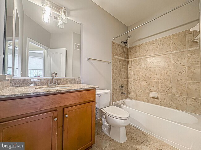 Building Photo - 42212 Water Iris Terrace