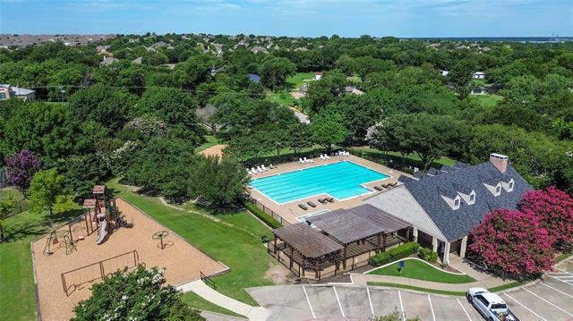 Building Photo - 1402 Palasades Ct