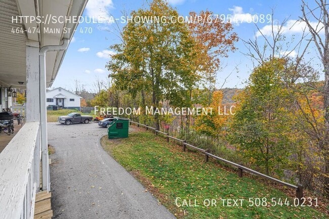 Building Photo - 464-474 Main St-470