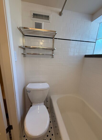Building Photo - 452 S 800 E