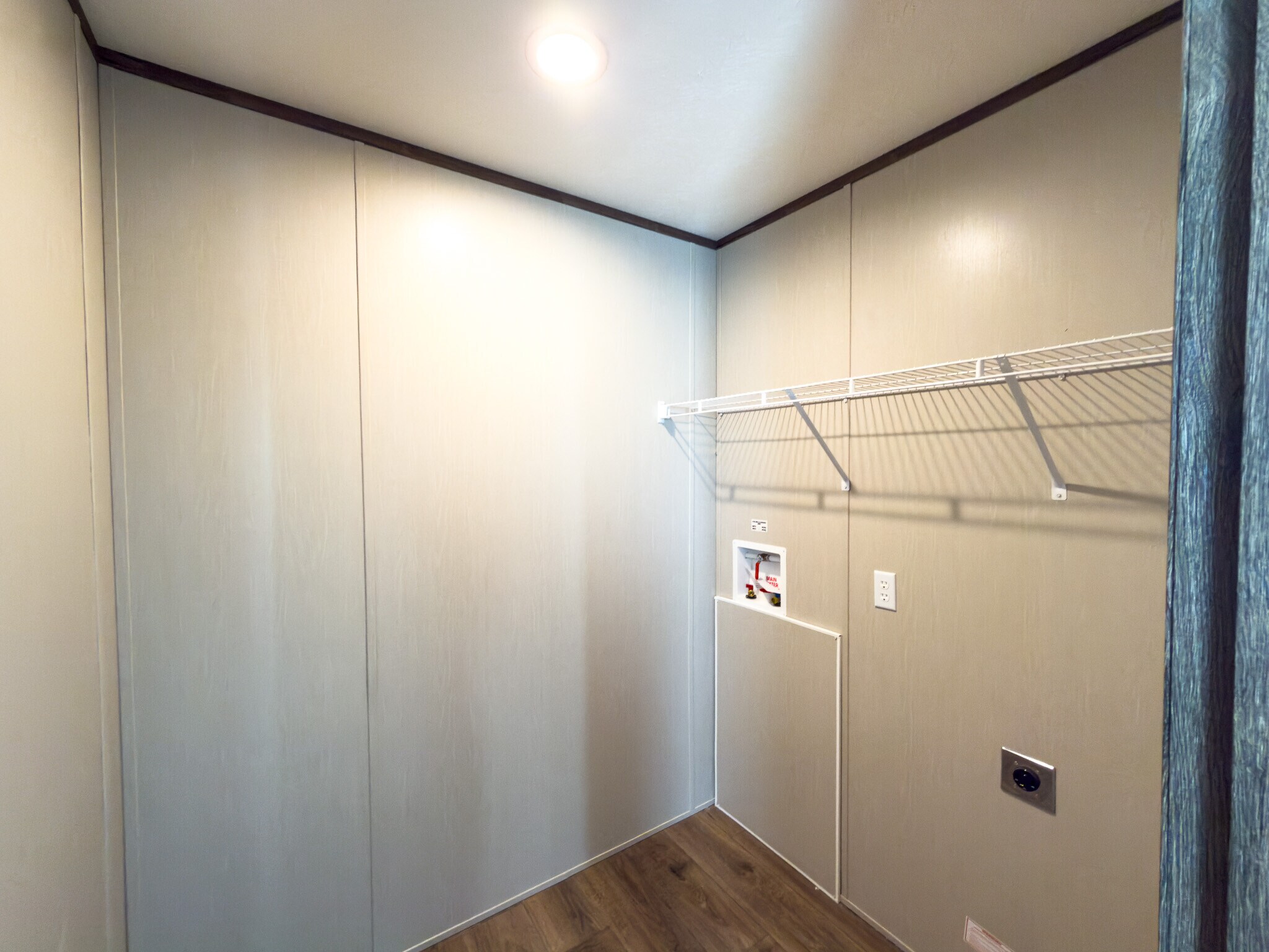 Building Photo - 133 Ponderosa Way