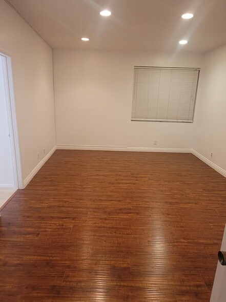 Building Photo - 330 Cordova St