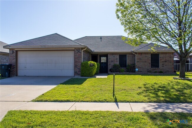 Building Photo - 4406 Bowles Dr