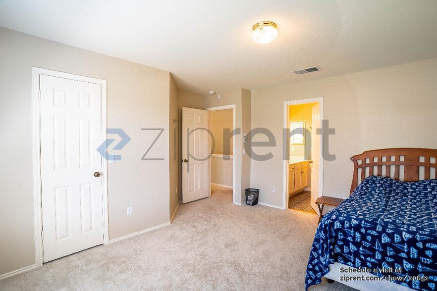 Building Photo - 3505 Malone Dr