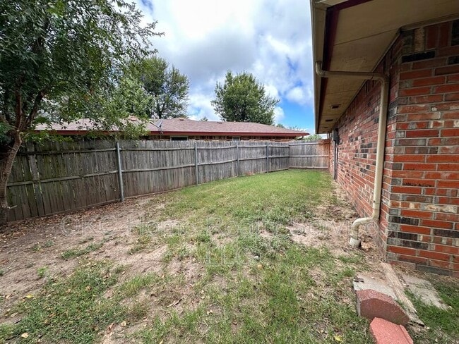 Building Photo - 3110 N Wheeler Cir