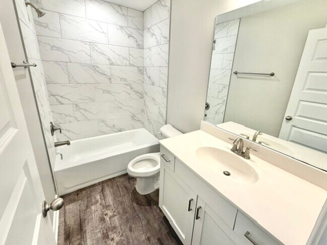 Building Photo - 8880 Kimberly Dawn Dr