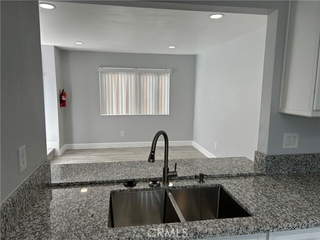 Building Photo - 1678 W Bonnie View Dr