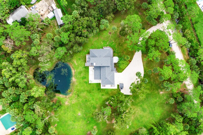 Building Photo - 12151 Old Indiantown Rd