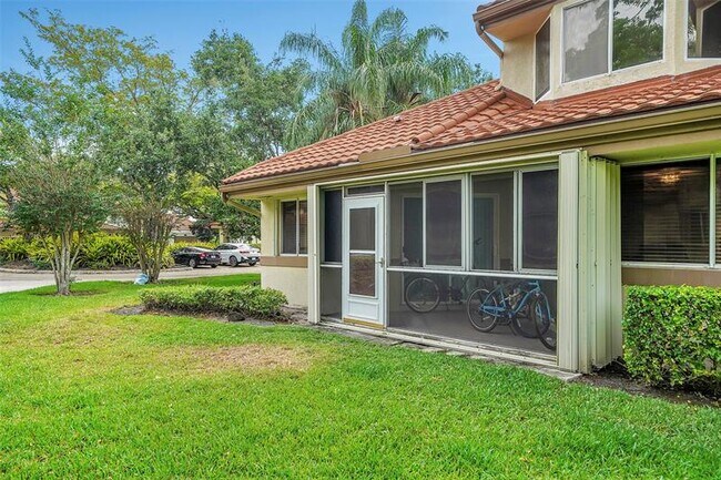 Building Photo - 9312 NW 9th Pl