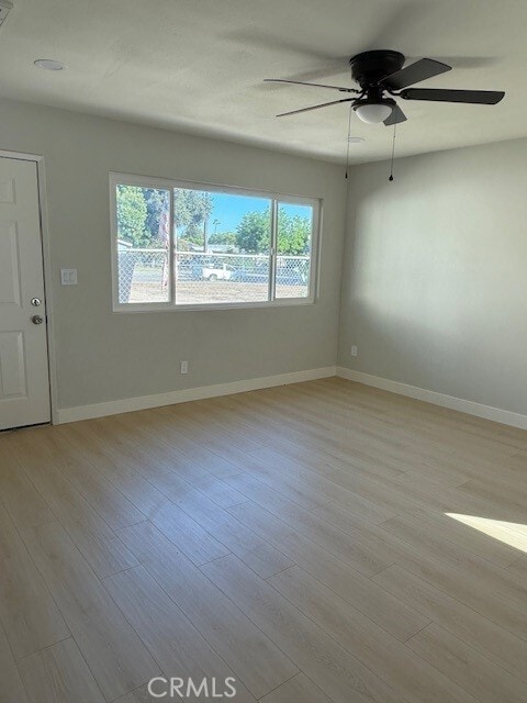 Building Photo - 416 W Park St