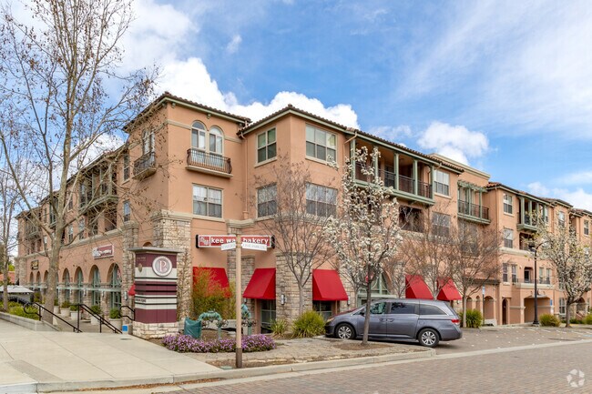 20560 Town Center Ln Building - Villagio Civic Park