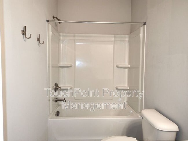 Building Photo - 3327 Glenn Hope Wy