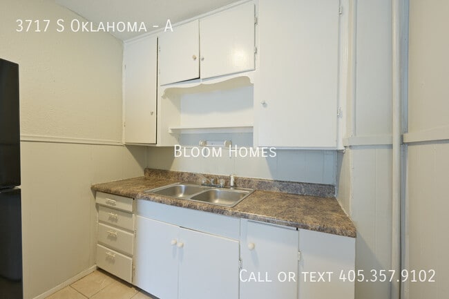 Building Photo - 3717 S Oklahoma Ave