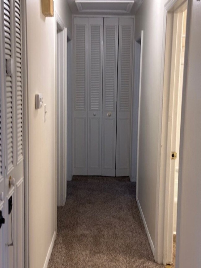 Building Photo - SCH1116