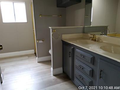 Building Photo - 5603 S Gledhill Ave