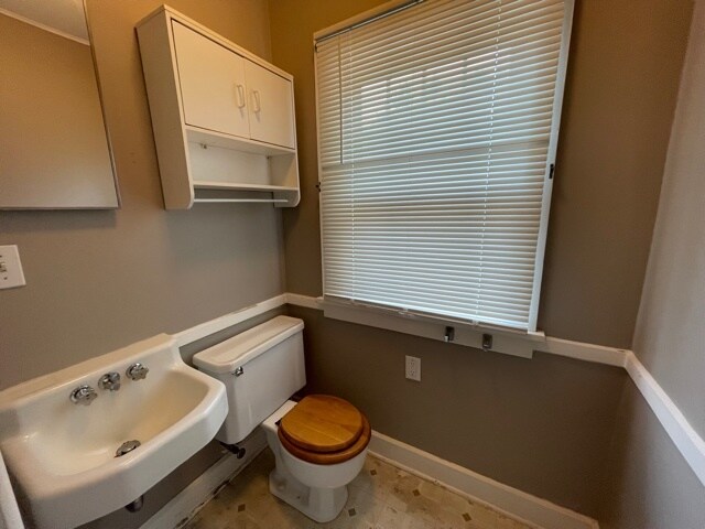 Building Photo - 605 Brookland Park Dr
