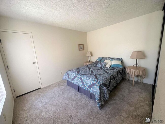 Building Photo - 12495 E Del Rey Dr