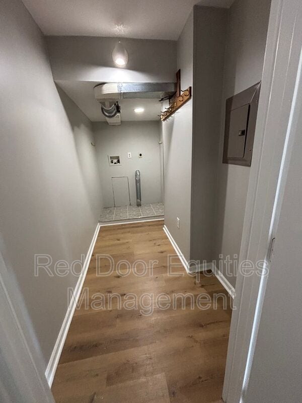 Building Photo - 123 N Broad St