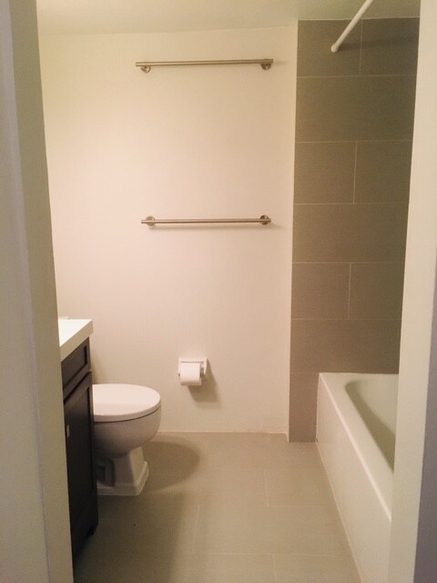 Master Bathroom - 2420 Diana Dr