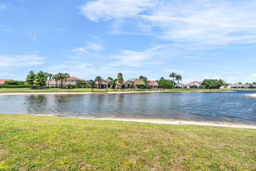 Building Photo - 12382 Pleasant Green Way