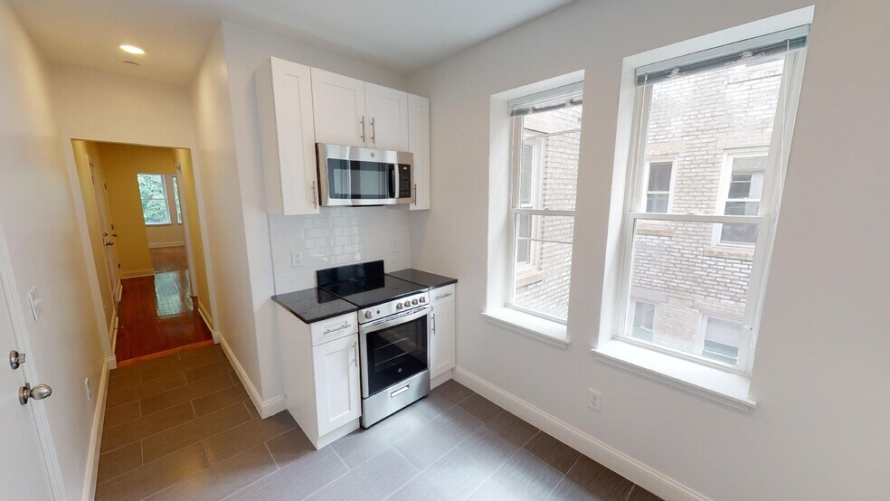 Primary Photo - 134 Sutherland Rd