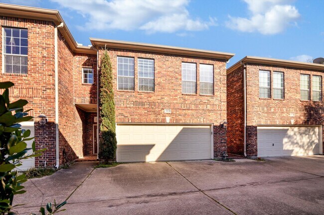 Primary Photo - 3414 Home St