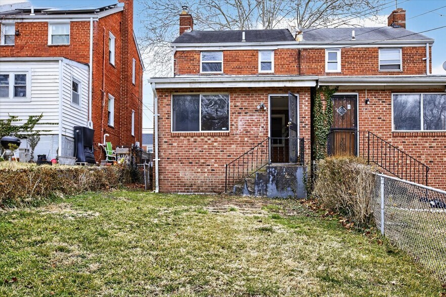 Building Photo - 4336 Dubois Pl SE