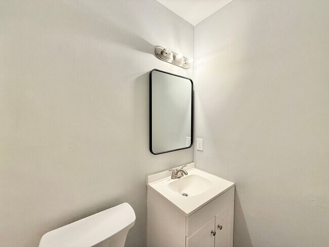 Building Photo - **OFFERING WAIVED APPLICATION FEES & $100 ...