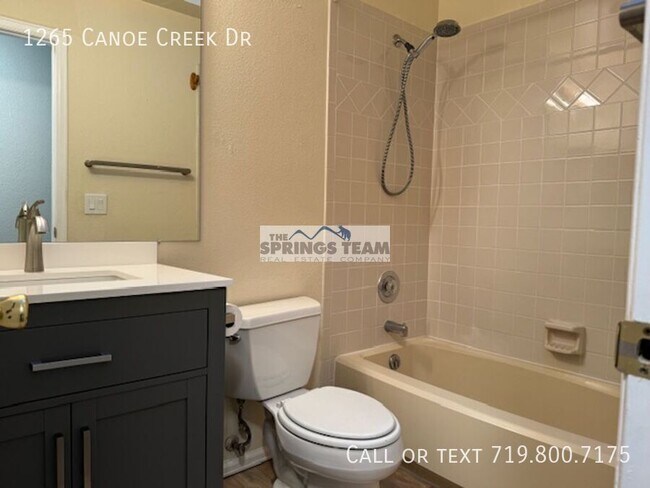 Building Photo - 1265 Canoe Creek Dr N