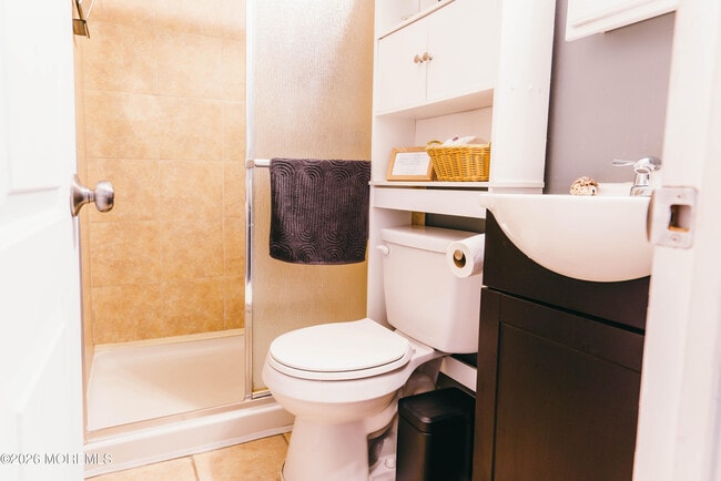 Building Photo - 13 Decatur Ave