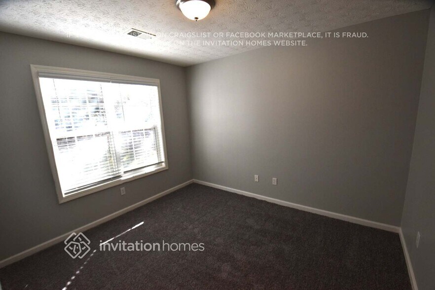 Building Photo - 2039 Ridgestone Landing SW