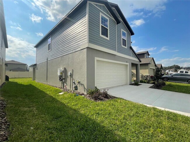 Building Photo - 9645 Carabiner Wy