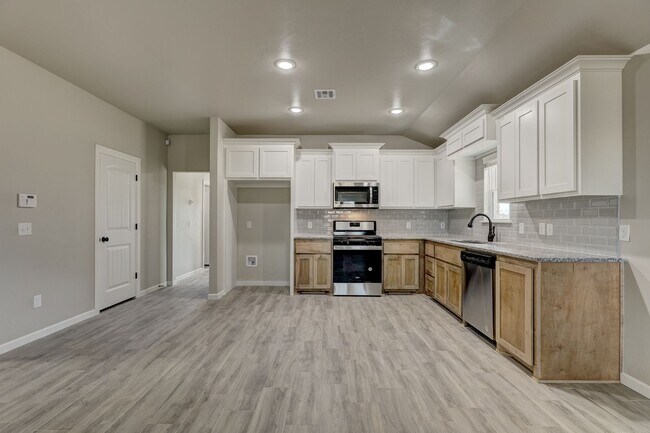 Building Photo - New Duplex For Lease in Noble on large lot. $500.00 off 1st month's rent with a 2 year lease!