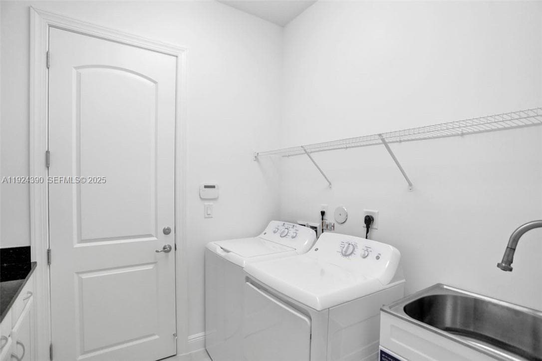 Building Photo - 8450 NW 39th Ct