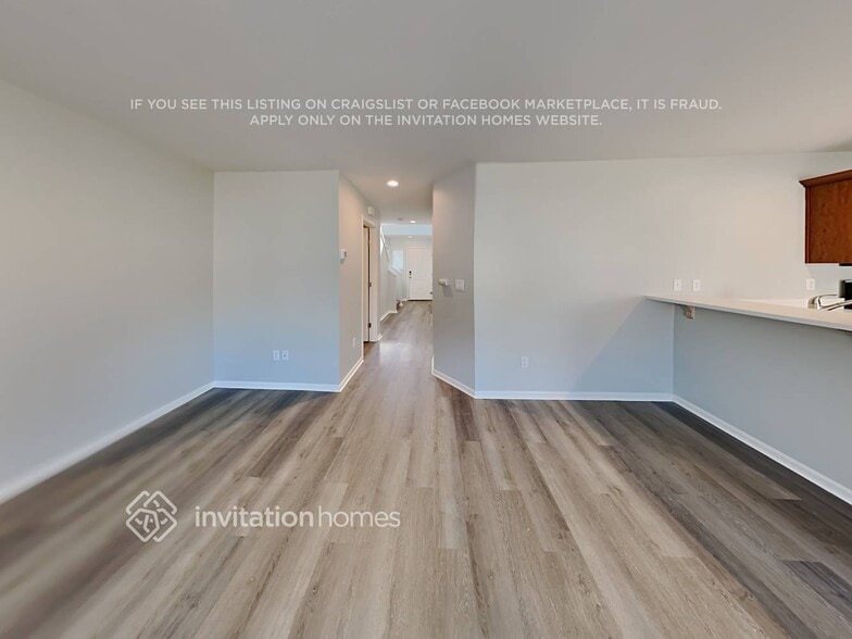 Building Photo - 11016 181st Ave Ct E