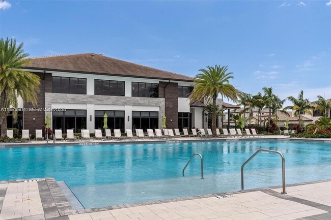 Building Photo - 4745 NW 84th Ct