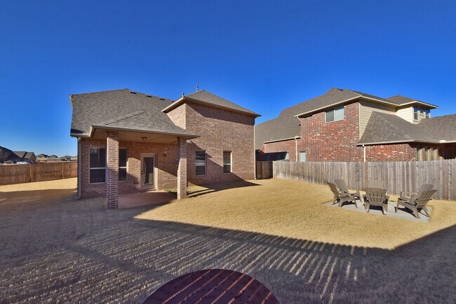 Building Photo - 16100 Fair Winds Way