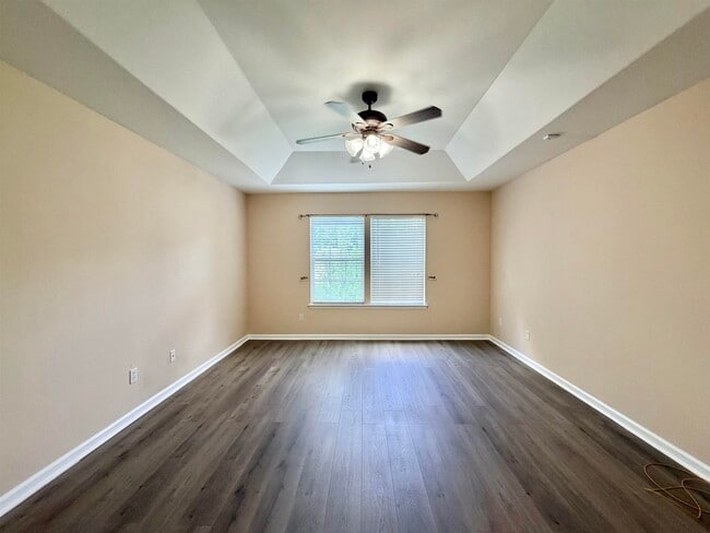 Building Photo - 9336 Royal Troon Dr