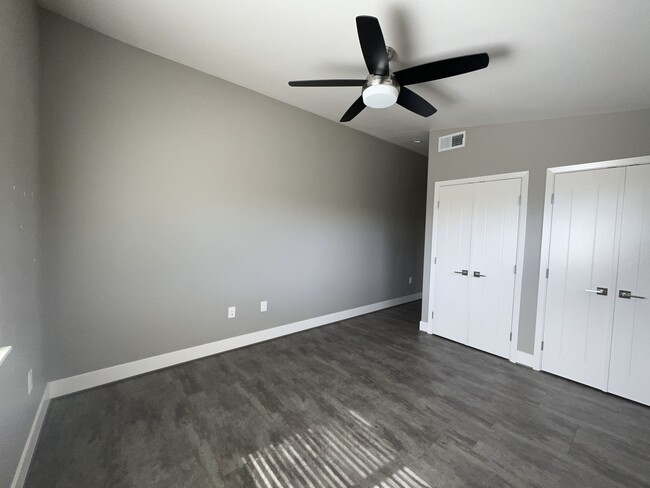 Main Bedroom - 412 Kirman Ave