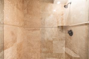 Building Photo - 4848 NE 23rd Ave