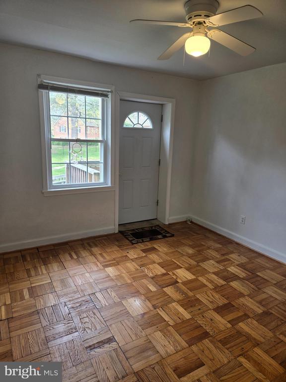 Building Photo - 2125 Suitland Terrace SE