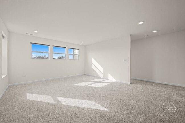 Building Photo - 2767 Lawlor Ln