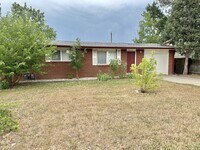 Building Photo - 5008 S Iowa Ave