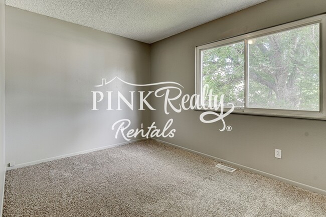 Building Photo - Cozy 3-Bedroom Home in Sunrise Ridge!