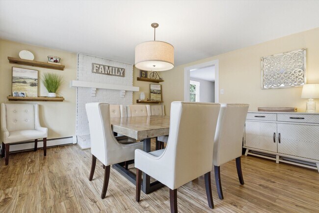 Building Photo - 32 Edinburgh Dr