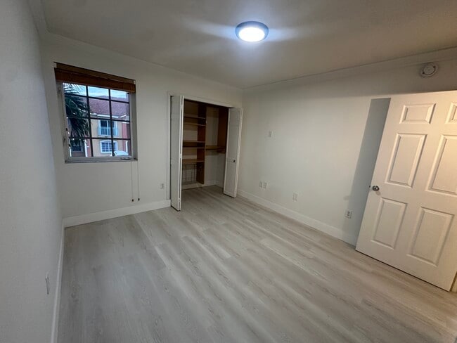 Building Photo - 7175 NW 173rd Dr