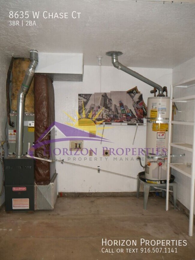 Building Photo - 8635 W Chase Ct