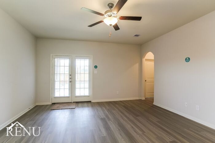 Building Photo - 10495 Red Cardinal Dr