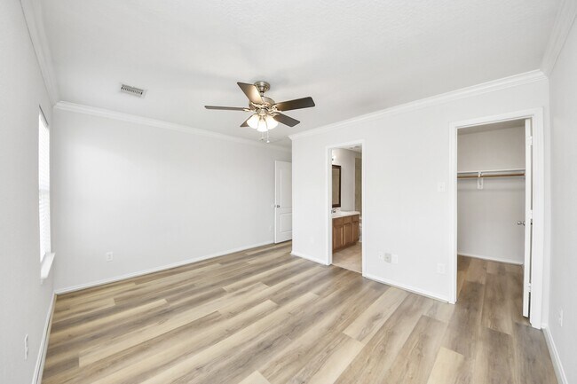 Building Photo - 2930 Ribbon Creek Way